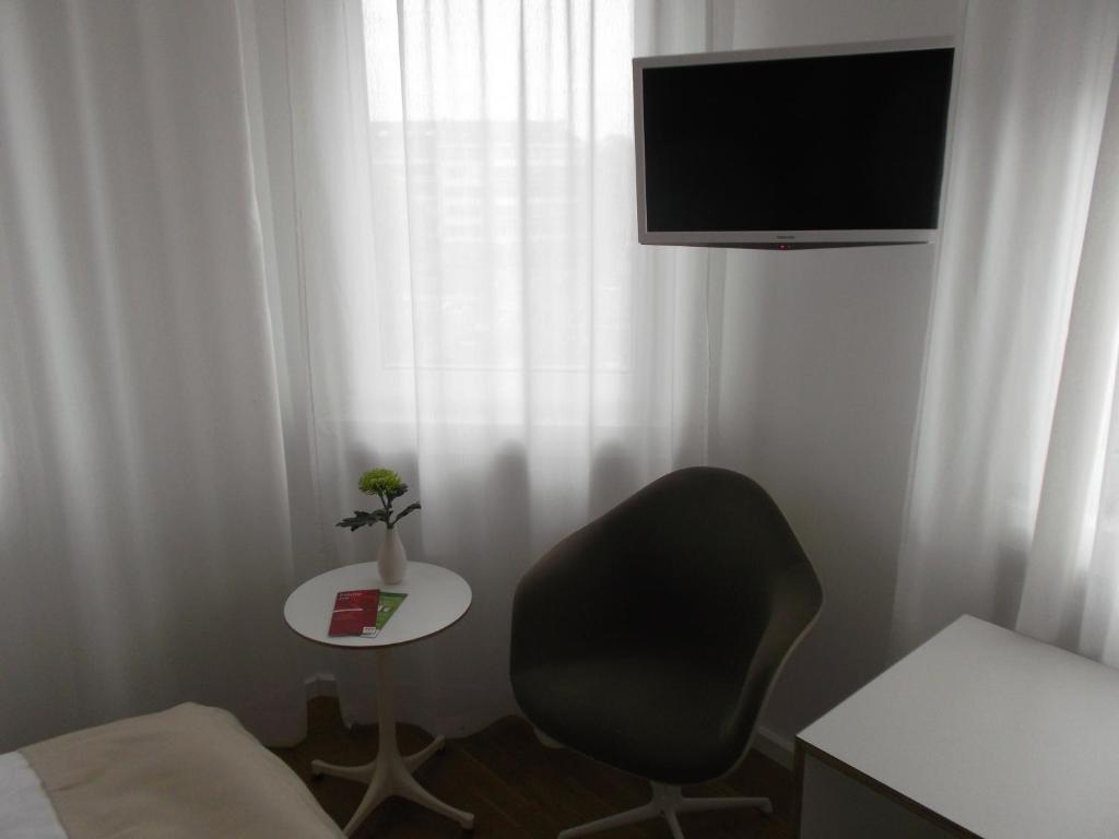 Art Hotel Ufer Dusseldorf Bilik gambar