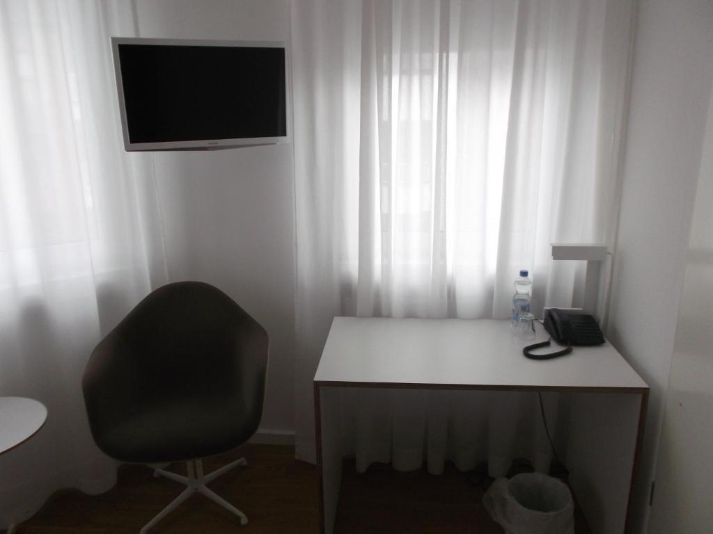 Art Hotel Ufer Dusseldorf Bilik gambar
