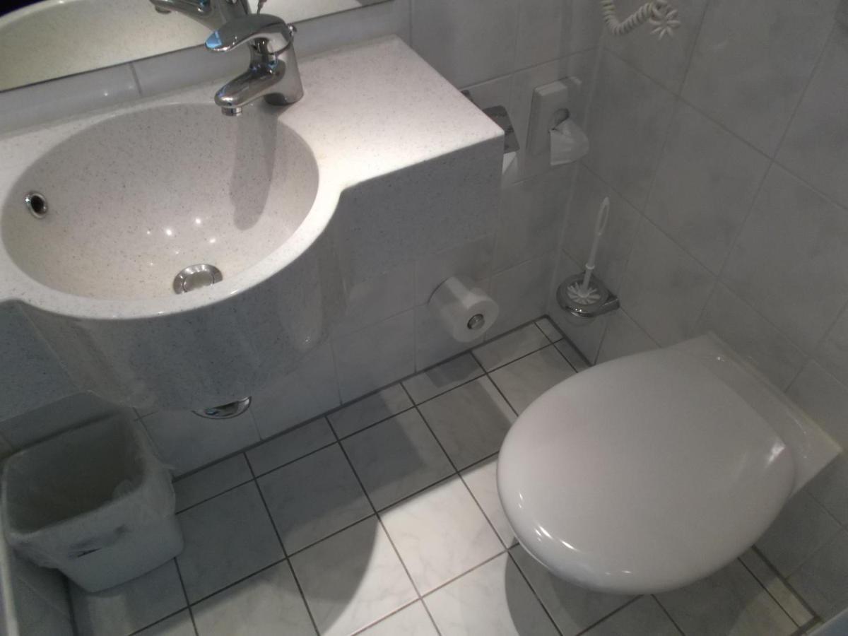 Art Hotel Ufer Dusseldorf Luaran gambar